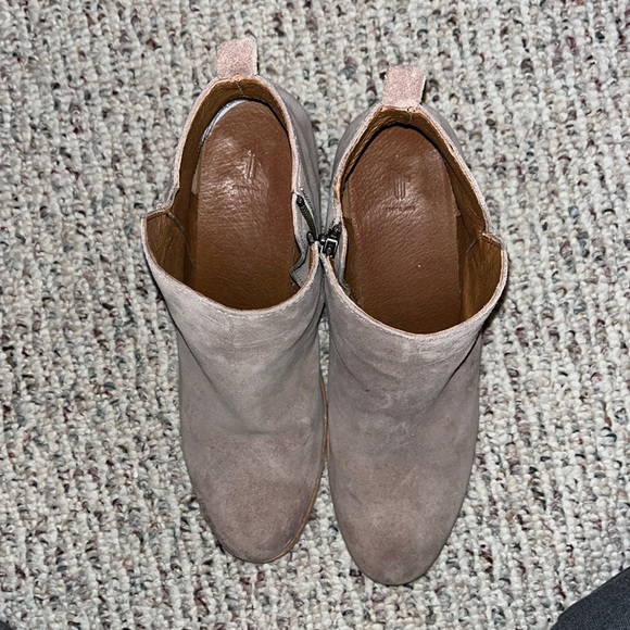 FRYE Boots - Picture 2 of 3